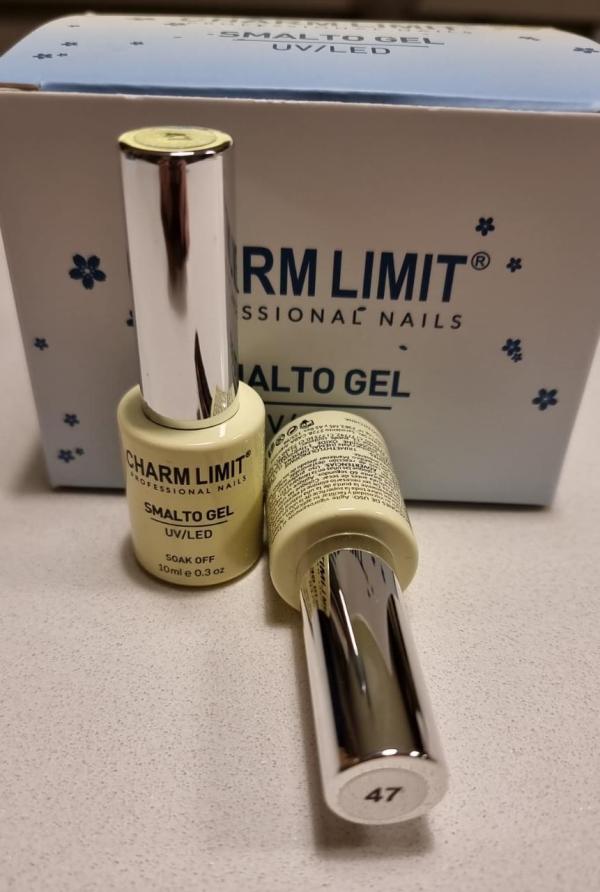 Charm Limit - Esmalte semipermanente x 10 ml Nº047